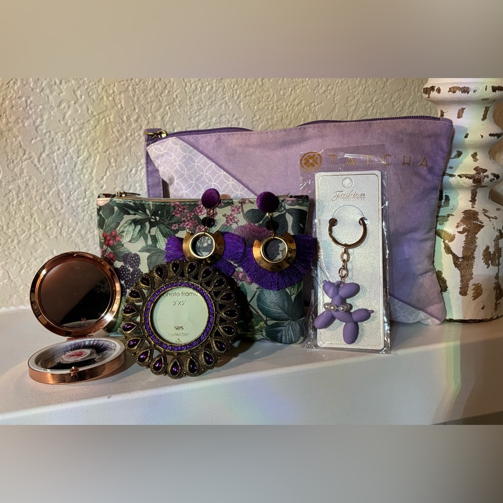BUNDLE: 💜💜 PURPLE BUNDLE… Tatcha Lavender and Floral Cosmetic Bag Gift Set 💜💜 - Picture 1 of 13